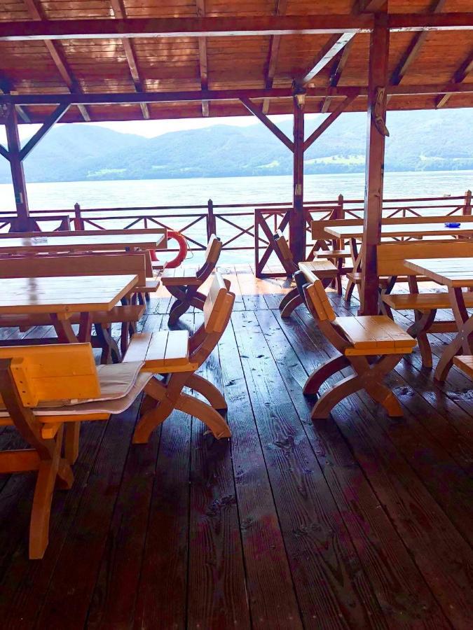 Mustaciosul Dunarii Hotel Ieşelniţa Buitenkant foto