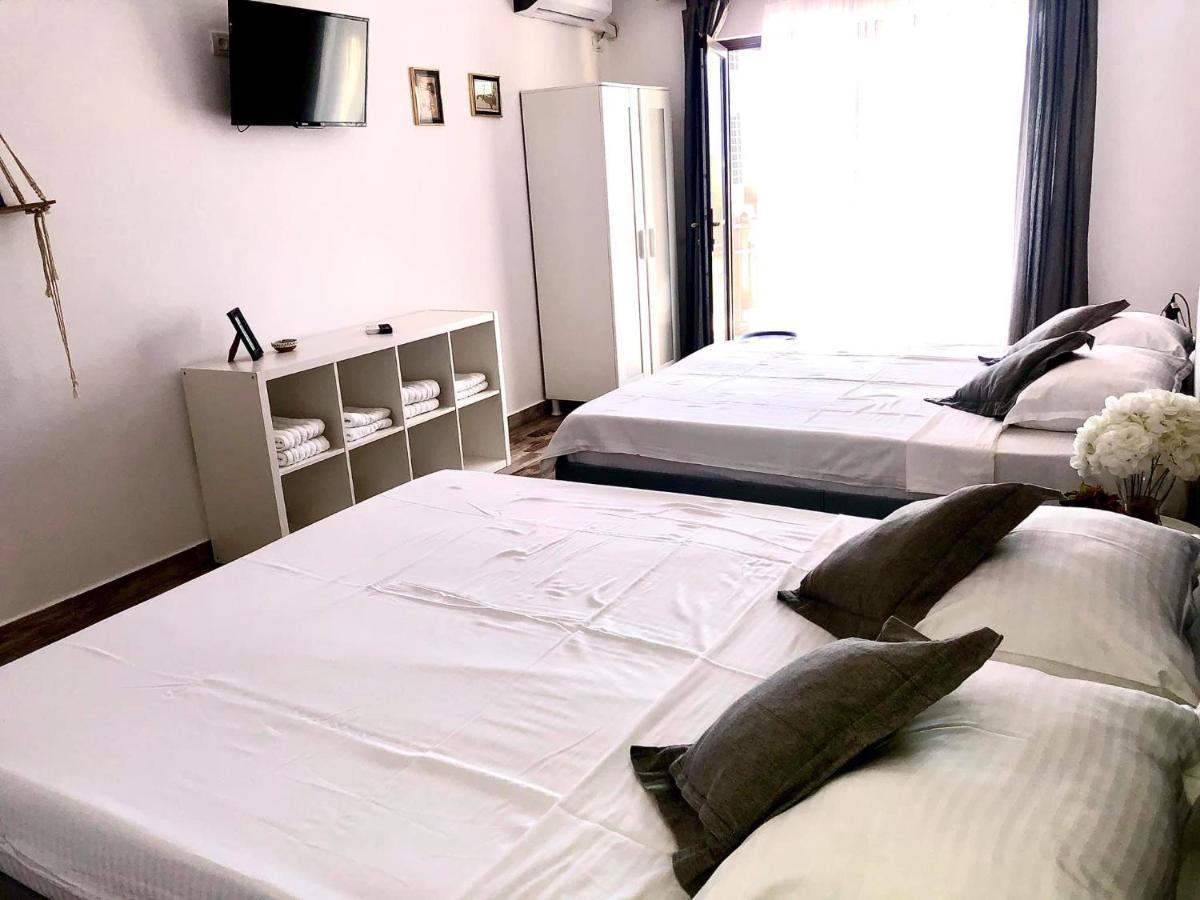 Mustaciosul Dunarii Hotel Ieşelniţa Buitenkant foto